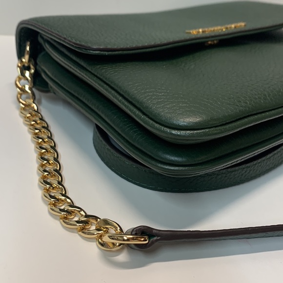 Like New Michael Kors Green Leather Crossbody Bag - Picture 1 of 14